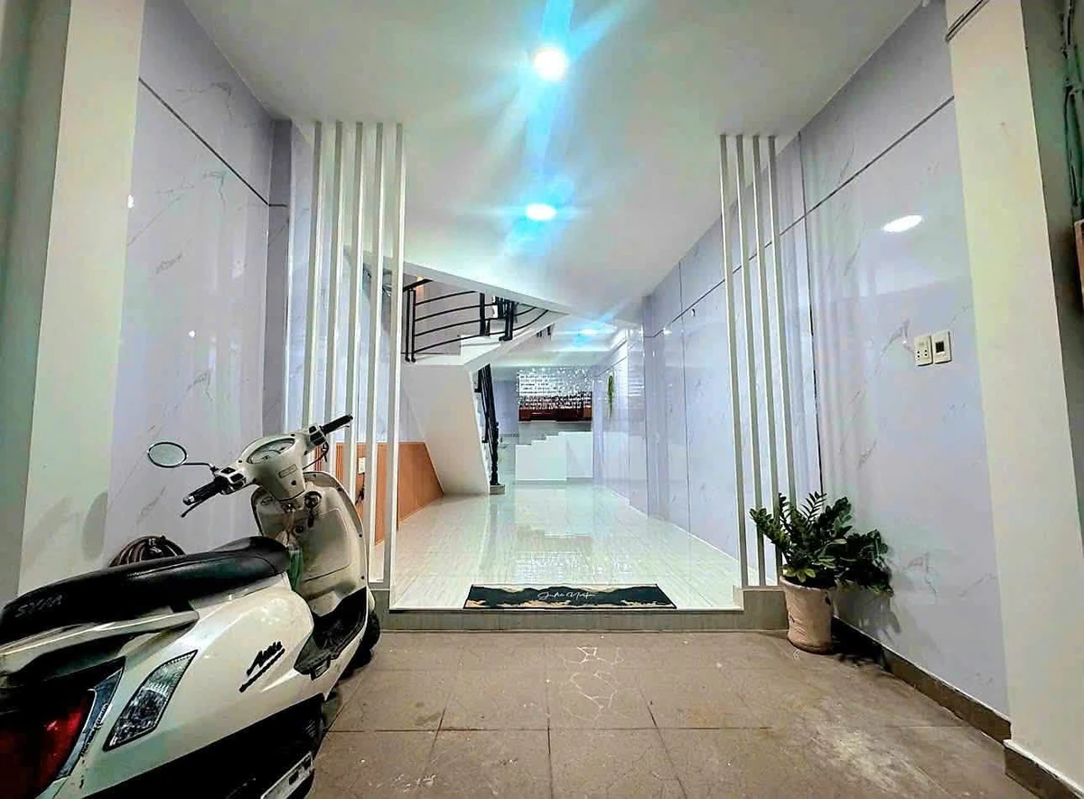 Bán nhà 3 phòng ngủ 43m² Huỳnh Tấn Phát 5,6 tỷ - Ảnh thu nhỏ 2