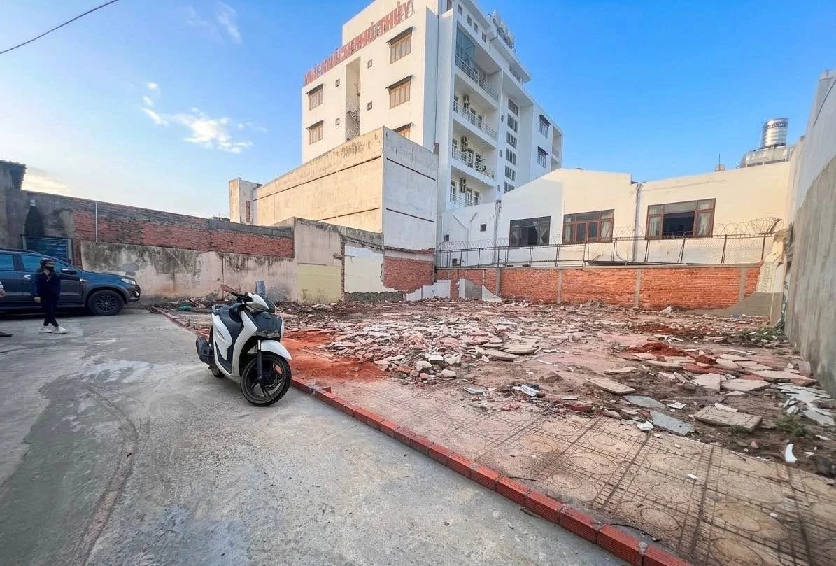 Bán đất Thủ Khoa Huân, Phan Thiết, 79m2, 2 tỷ 150 triệu - Ảnh 1