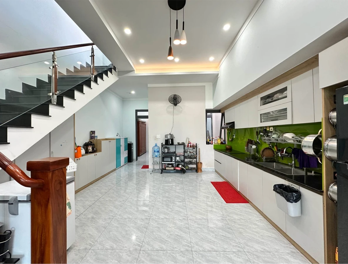 Bán nhà 2 tầng 100m² gần CoopMart Buôn Ma Thuột, giá 3,2 tỷ - Ảnh thu nhỏ 5