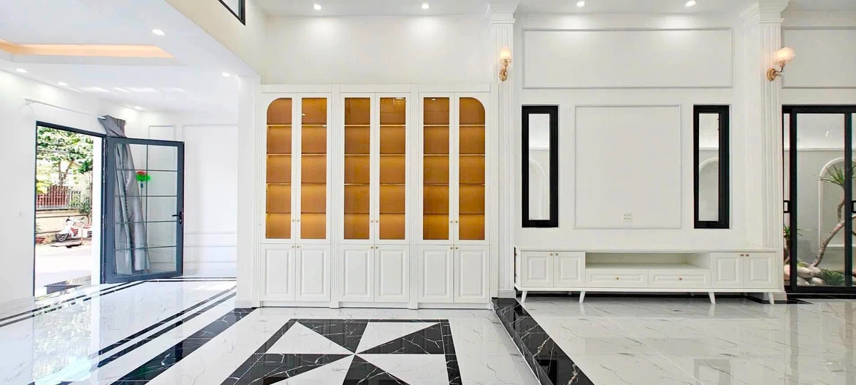 Bán nhà mặt tiền tân cổ điển 7.2x22m, trệt 2 lầu sân thượng, 4 phòng ngủ, đường Thành Thái, Rạch Giá - Ảnh thu nhỏ 4