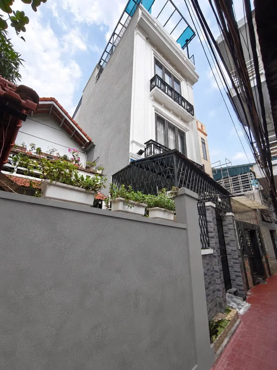 Bán nhà 4 tầng, mặt tiền 60m², Trần Nguyên Hãn, Quận 5 - Ảnh 1