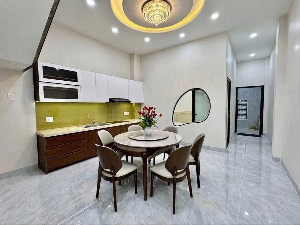 Bán nhà 2 lầu 3PN 90m² Văn Miếu Trấn Biên - Ảnh thu nhỏ 4