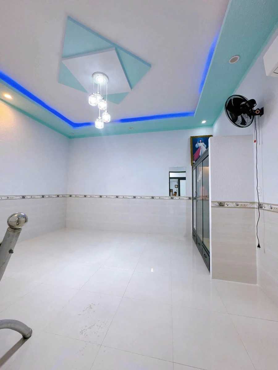 Bán nhà 245m2 thổ cư 100% Biên Hoà, 4 tỷ 200 triệu - Ảnh thu nhỏ 3