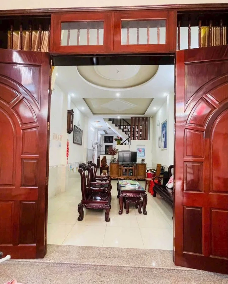 Bán nhà 1 trệt 2 lầu 89.9m2 đường Ngô Đức Kế 7.9 tỷ - Ảnh 1