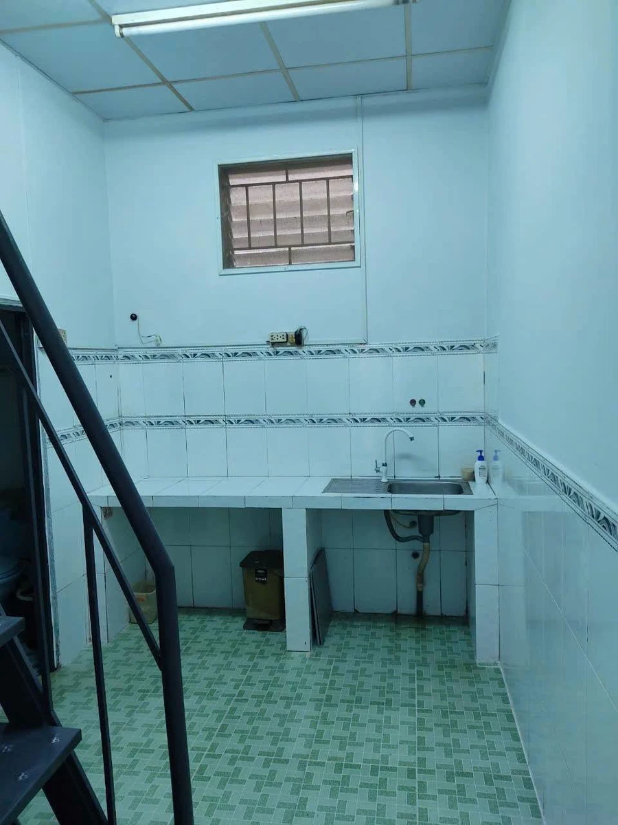 Bán nhà 1 trệt 1 lầu 56m² Bình Chánh 750 triệu - Ảnh thu nhỏ 4