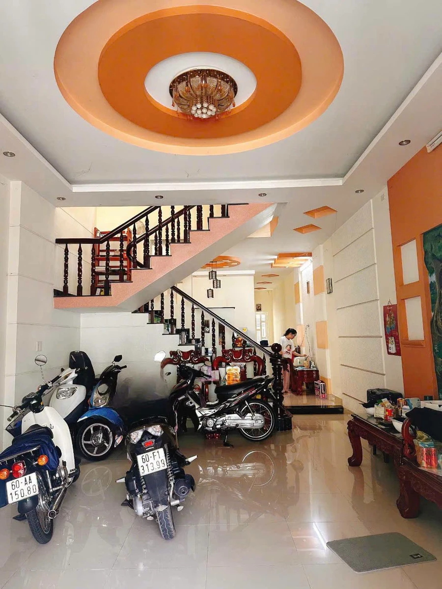 Bán nhà Tân Phong, 90m², 3PN 2WC, 4,9 tỷ - Ảnh thu nhỏ 2