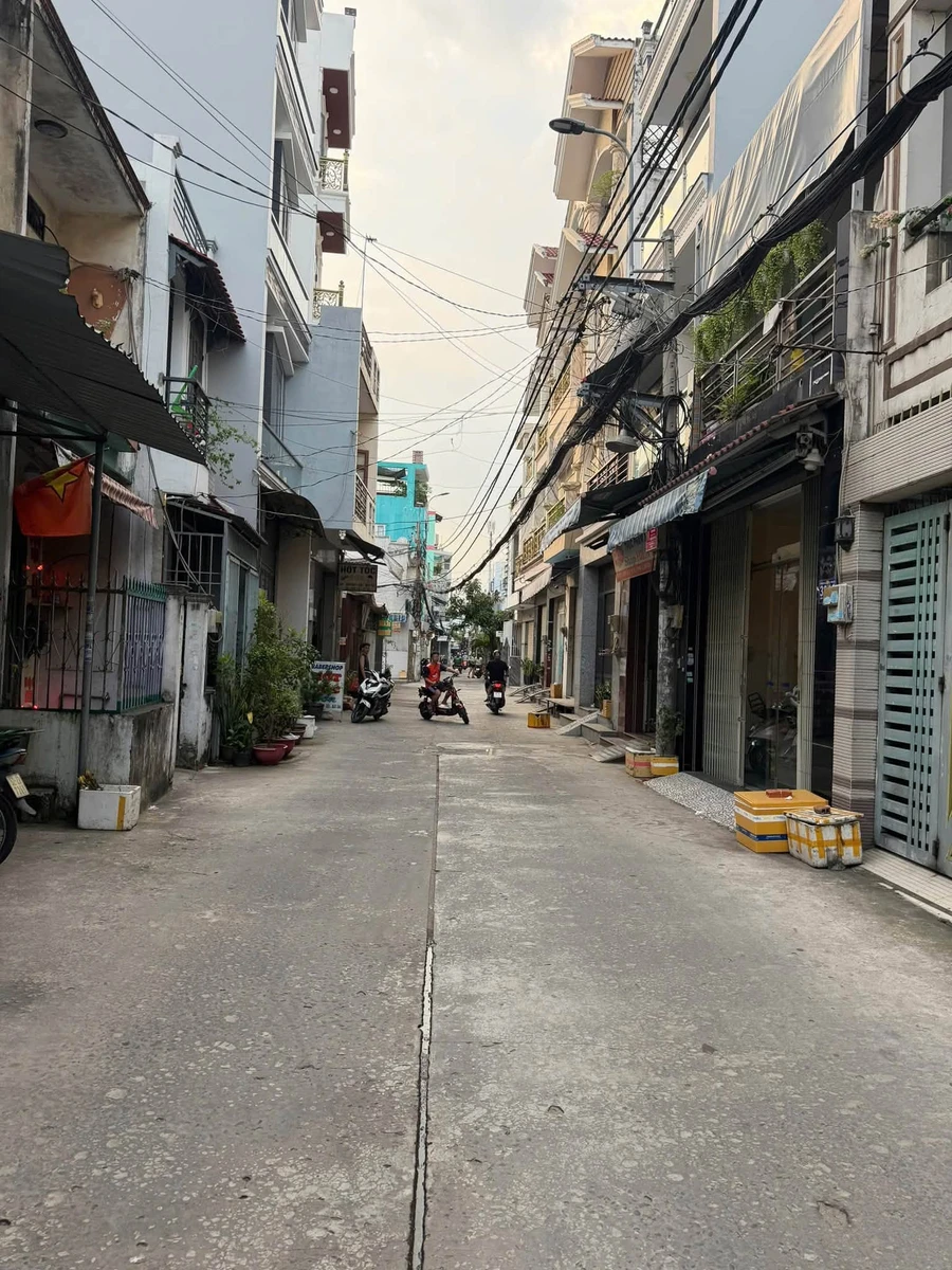 Bán nhà Bình Hưng Hòa A 48m² 5PN 4.99 tỷ - Ảnh thu nhỏ 2