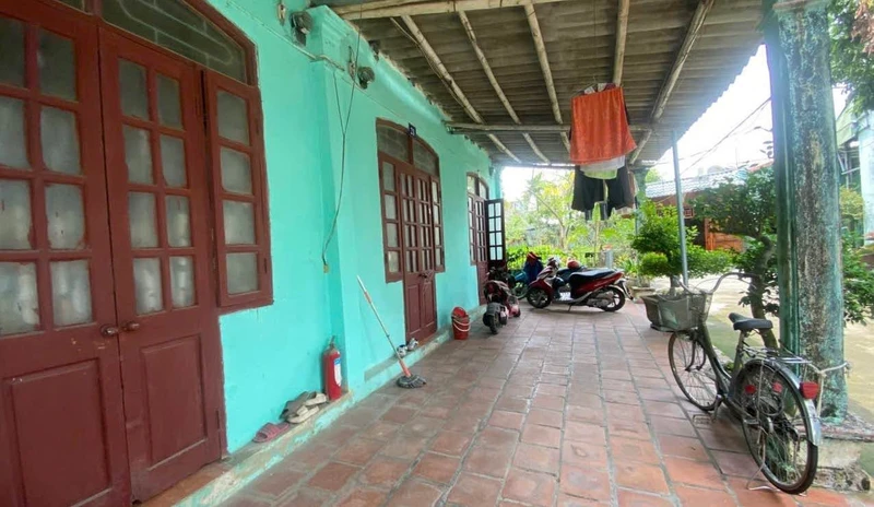 Bán đất Quảng Thịnh 410m2 mặt tiền 8m có phòng trọ