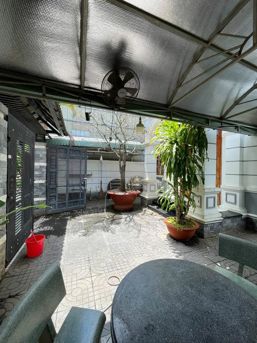 Bán biệt thự Bà Rịa 100m² 4PN mặt tiền Võ Duy Ninh 5,3 tỷ - Ảnh thu nhỏ 3