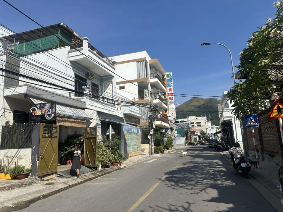 Lô đất mặt tiền đường Phú Đức, gần ngay Mai Xuân Thưởng Nha Trang - Ảnh thu nhỏ 2