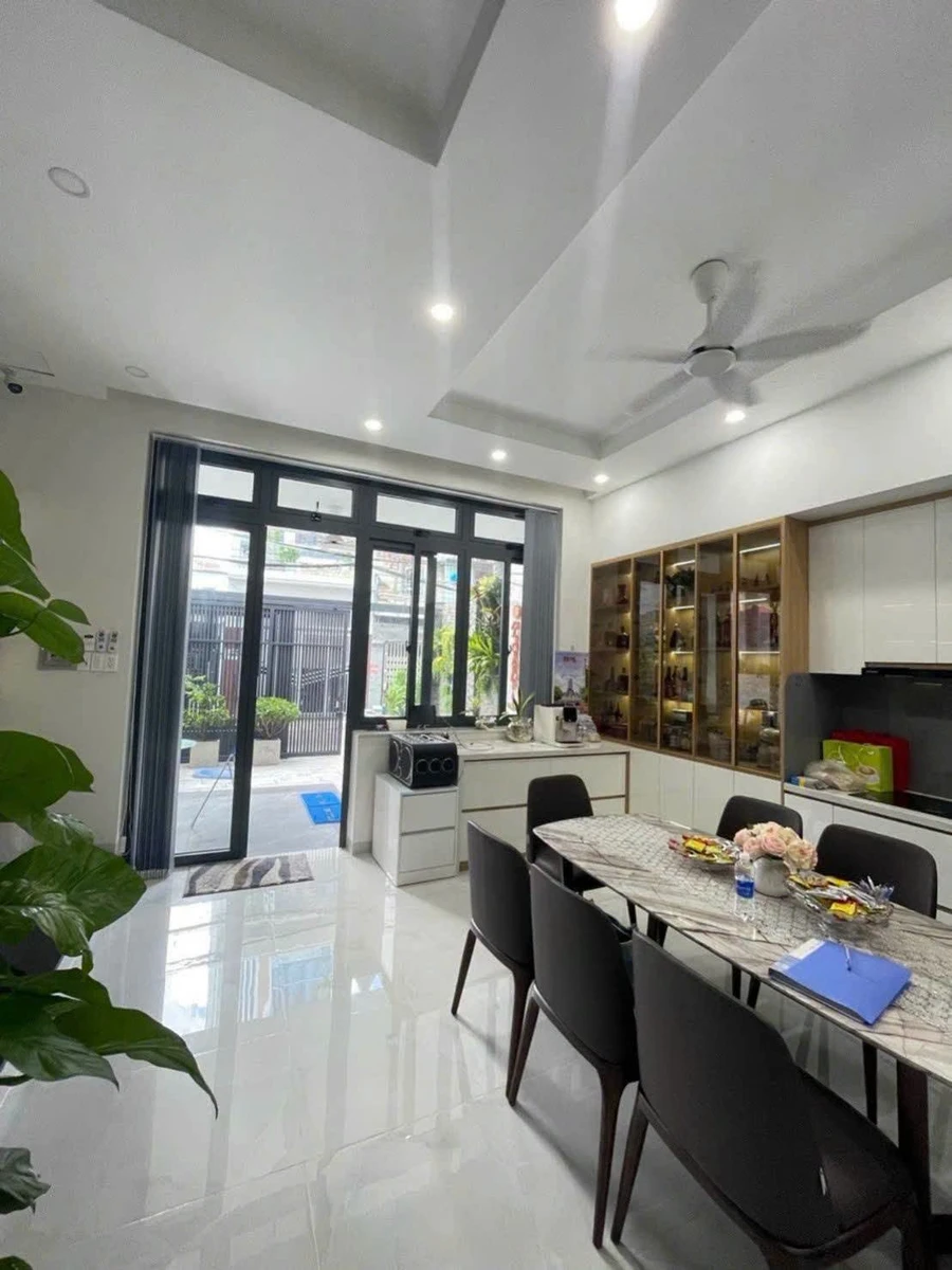 Bán nhà mặt tiền Thới An 12, 102m2, 1 trệt 2 lầu 5PN, giá 7,99 tỷ, Quận 12 - Ảnh thu nhỏ 3