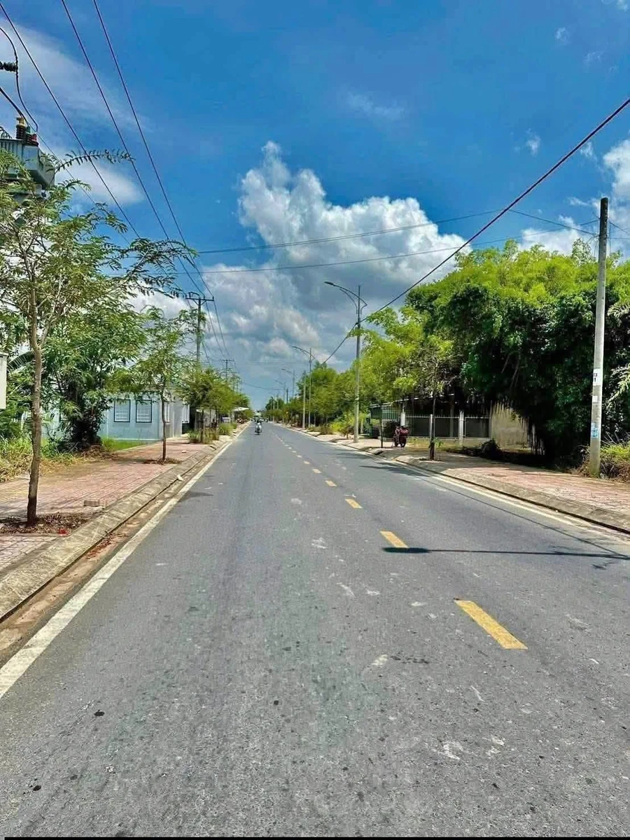 Bán nền đất 900m² Lò Rèn Bạc Liêu 2 tỷ 550 triệu - Ảnh 1