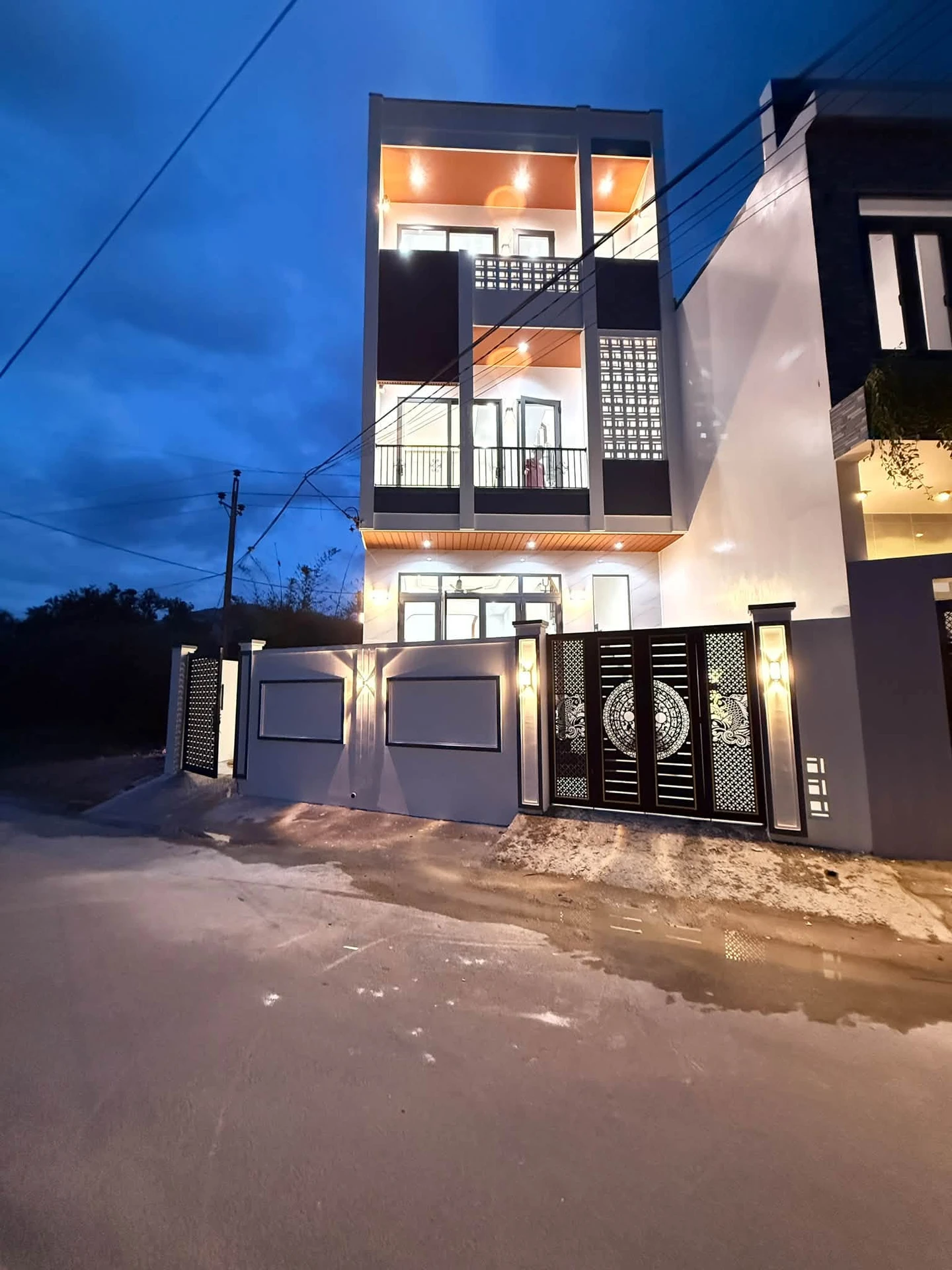 Bán nhà 3 tầng 119m² 3PN Diên Khánh Khánh Hòa 2 tỷ 750 - Ảnh 1