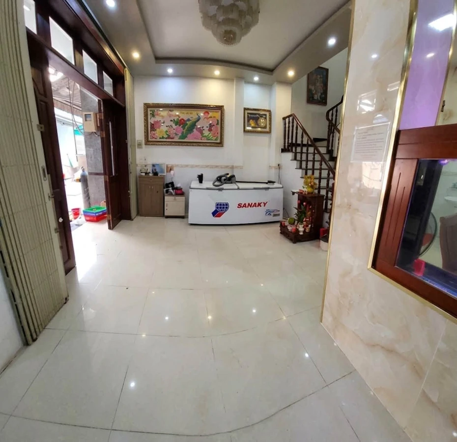 Bán nhà 3 tầng 119m2, 4PN 4WC khu Ngã Tư Bốn Xã giá 6,95 tỷ - Ảnh 1