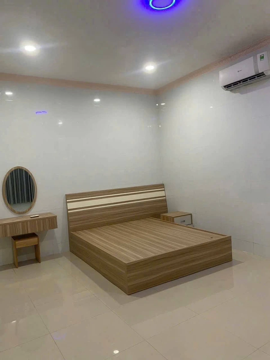 Bán nhà nguyên căn 5PN full nội thất 121m2 trung tâm phường Bến Tre giá 2 tỷ - Ảnh thu nhỏ 5