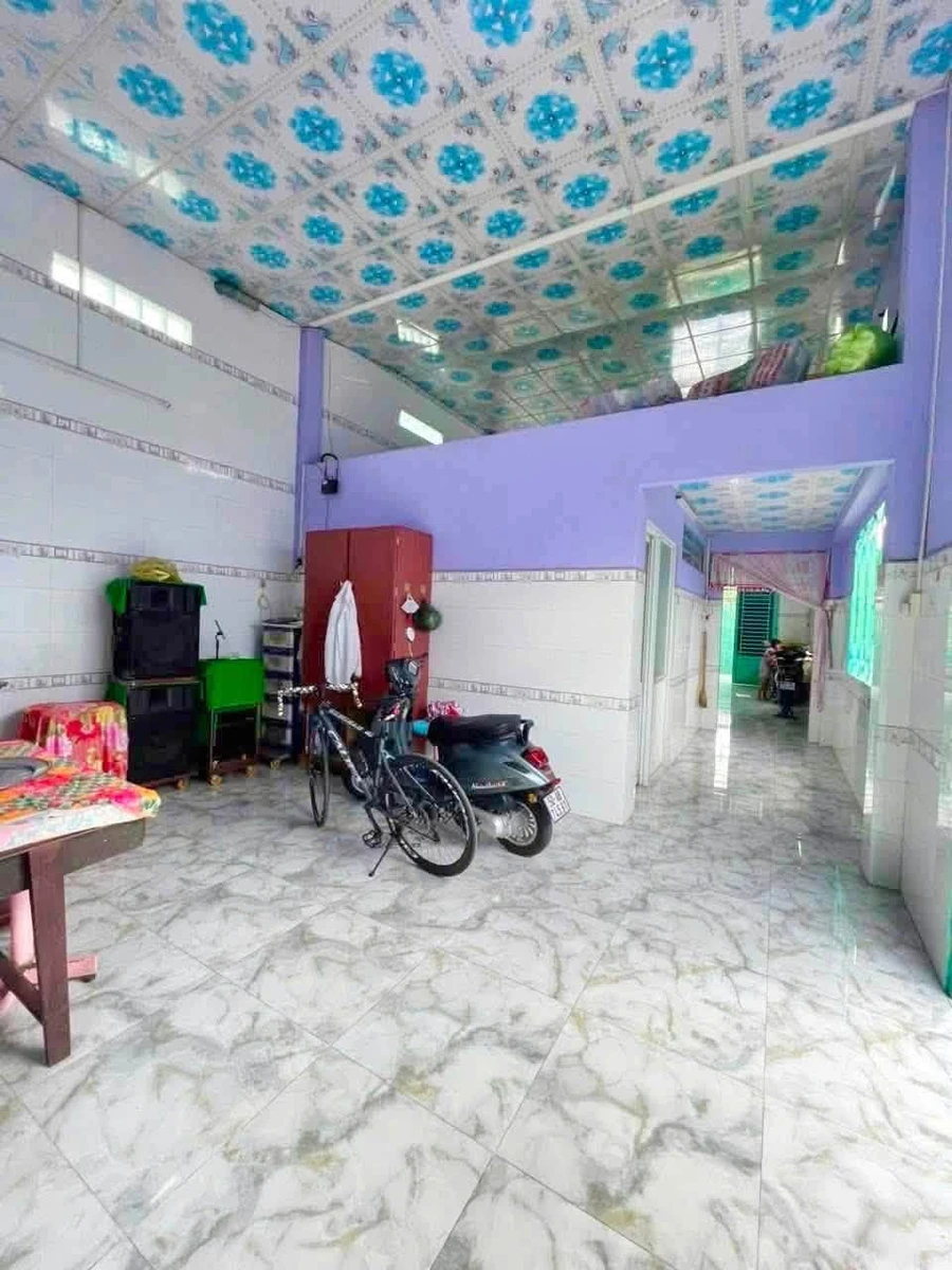 Bán đất thổ cư 228m2 ngang 8m gần chợ Bình Chánh tặng nhà cấp 4, giá 4,9 tỷ - Ảnh thu nhỏ 4