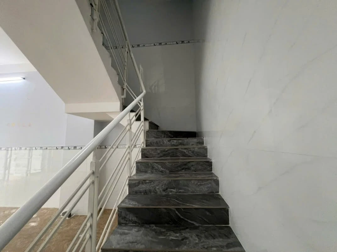 Nhà mặt tiền cho thuê đường 3/2, Rạch Giá, 110m², 10 triệu/tháng - Ảnh thu nhỏ 3