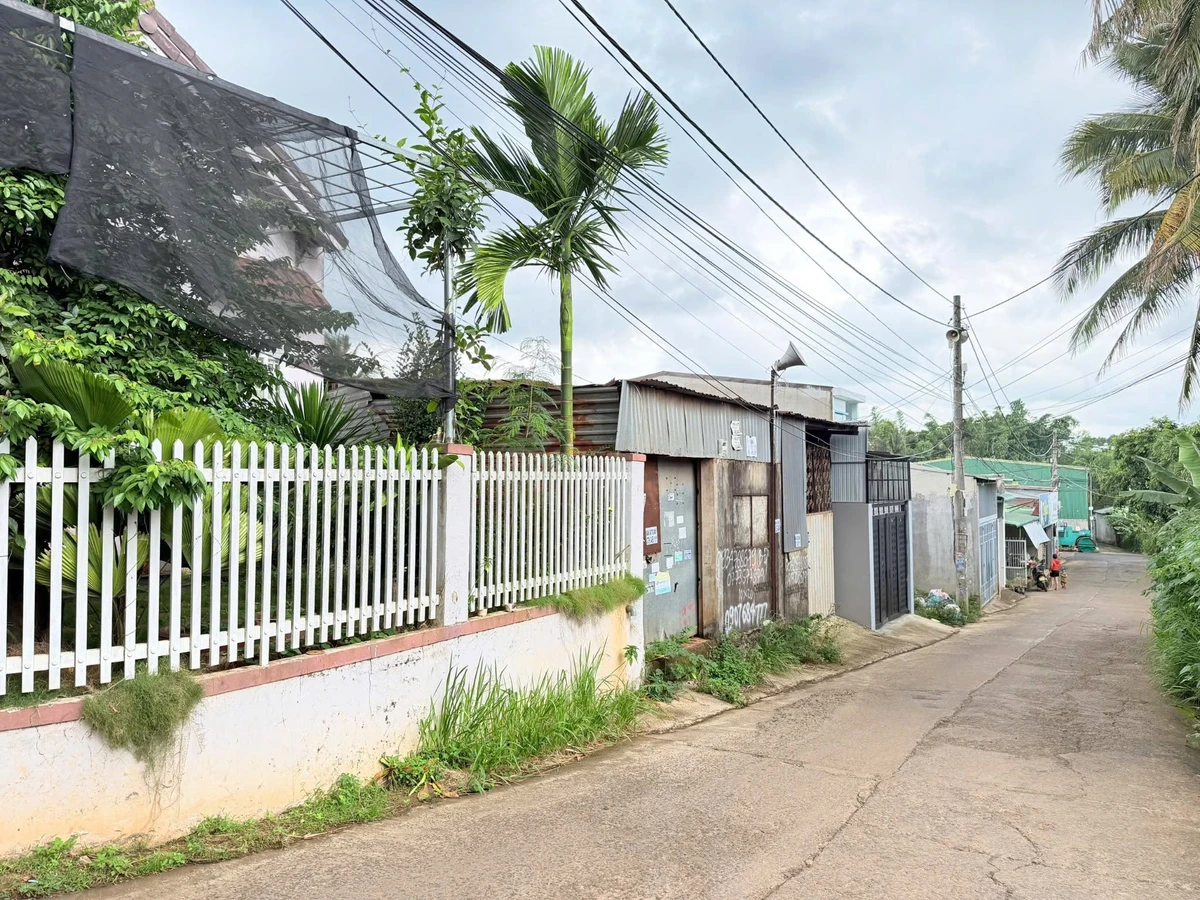 Bán 2 lô hẻm xe tải 100 m² Nguyễn Văn Cừ 1 tỷ 990 - Ảnh thu nhỏ 3
