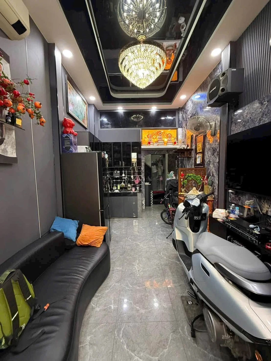Bán nhà hẻm Bà Hom Q6, 2PN, 21m², 4 tỷ 180 triệu - Ảnh 1