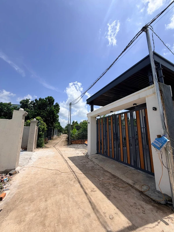 Bán nhà 5x20m 2 phòng ngủ, 2 WC tại Phường Bảo Vinh, Đồng Nai giá 1,59 tỷ