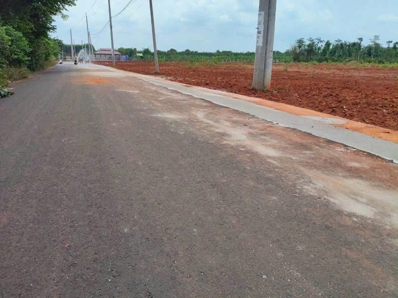 Bán đất 2000m2 mặt tiền Mỹ Xuân giá 2.5 tỷ