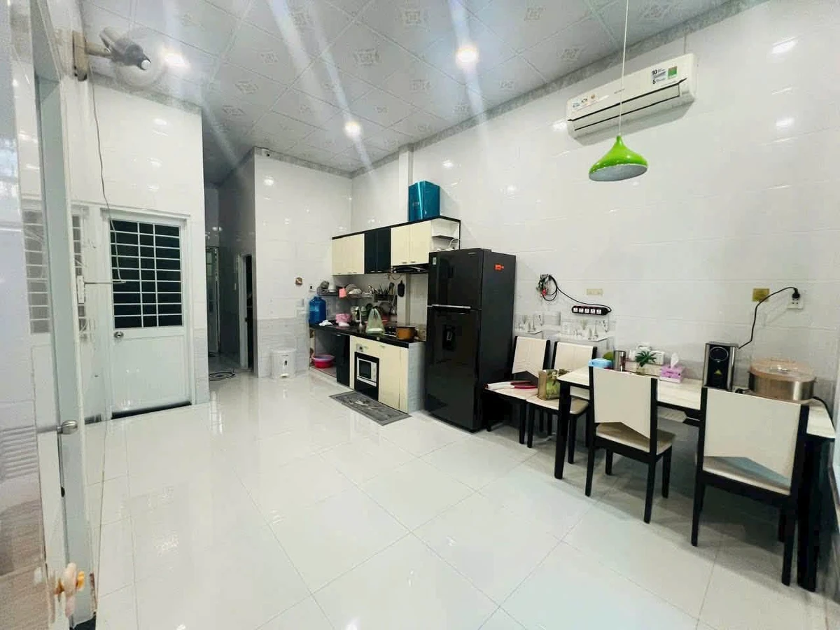 Bán nhà mặt tiền đường 19/5, 182.6m², 2 PN, Bến Tre - Ảnh thu nhỏ 5