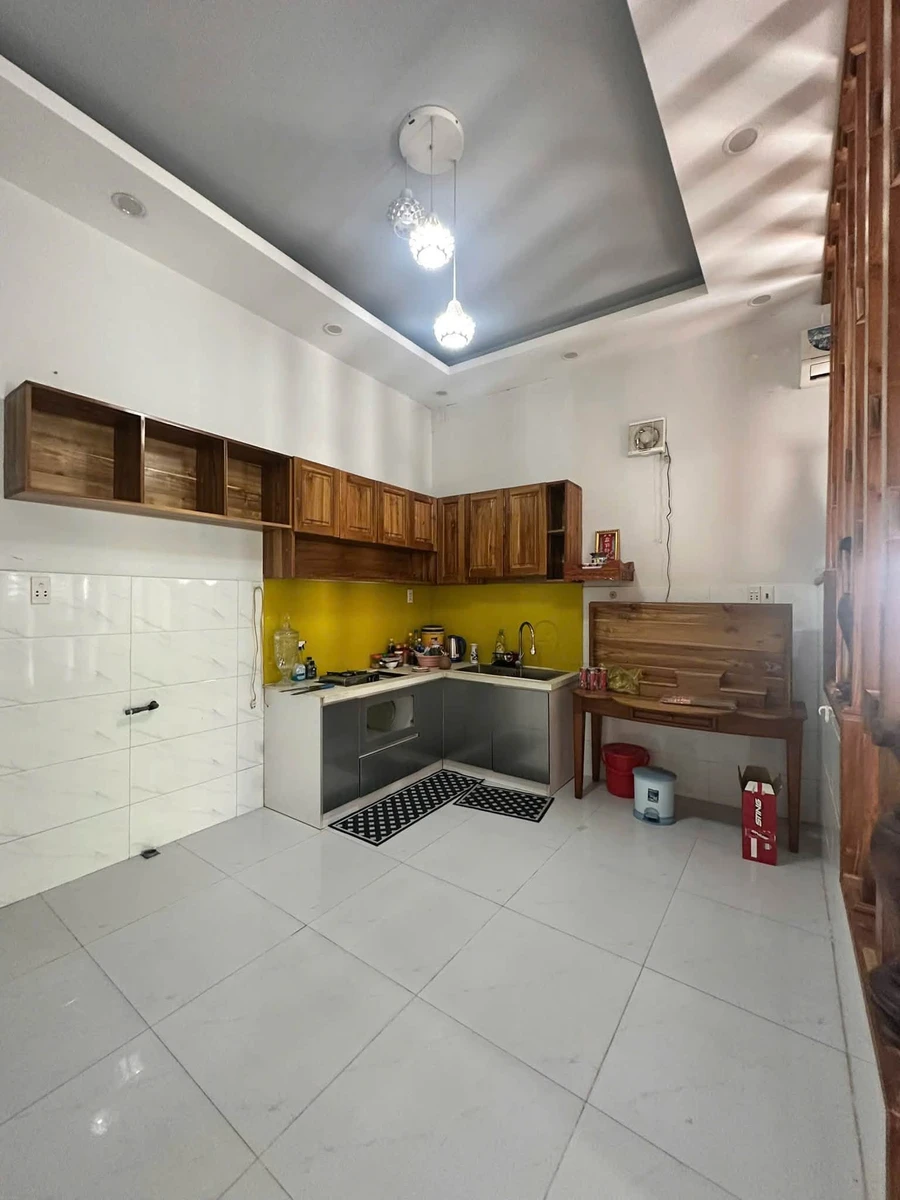 Bán nhà cấp 4 góc công viên 4 gian 63m² 3,2 tỷ Quận 7 - Ảnh thu nhỏ 2