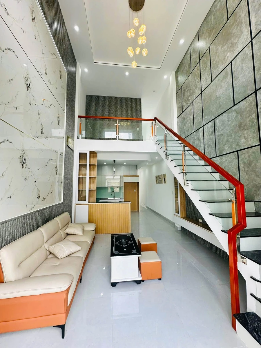 Bán nhà gác lửng 115m² sổ riêng gần chợ Thạnh Phú, giá 2.35 tỷ - Ảnh thu nhỏ 2