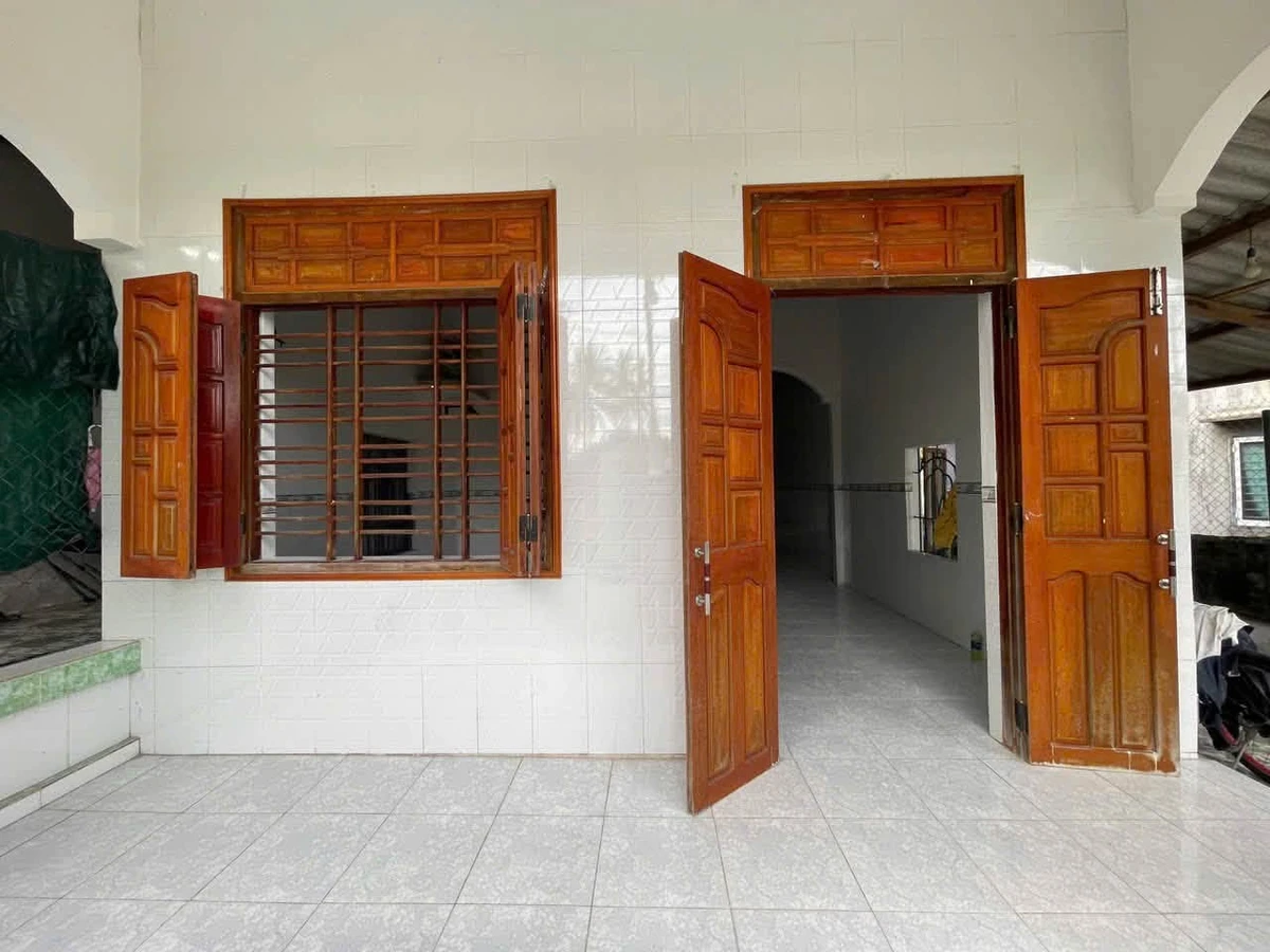 Nhà bán sát biển 220m² Khánh Hòa 1 tỷ - Ảnh 1