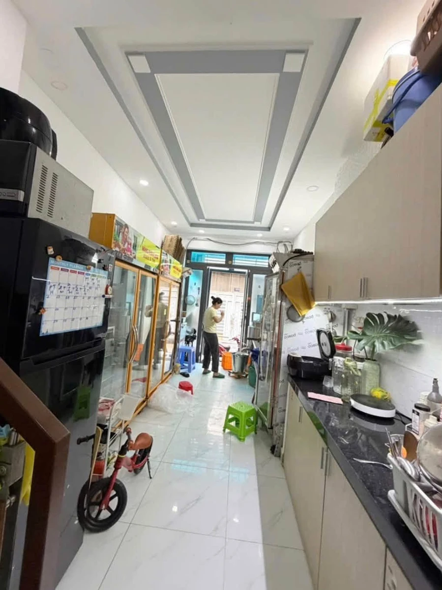 Bán nhà 4 tầng 100m² 4 tỷ Quận 11 - Ảnh thu nhỏ 2