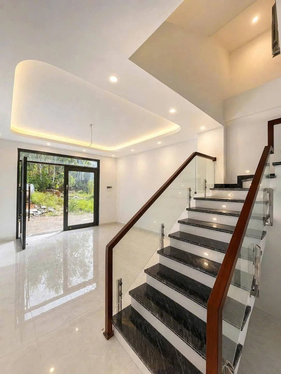 Bán nhà 3 tầng 51,4m² Quảng Ninh 2,05 tỷ - Ảnh thu nhỏ 2
