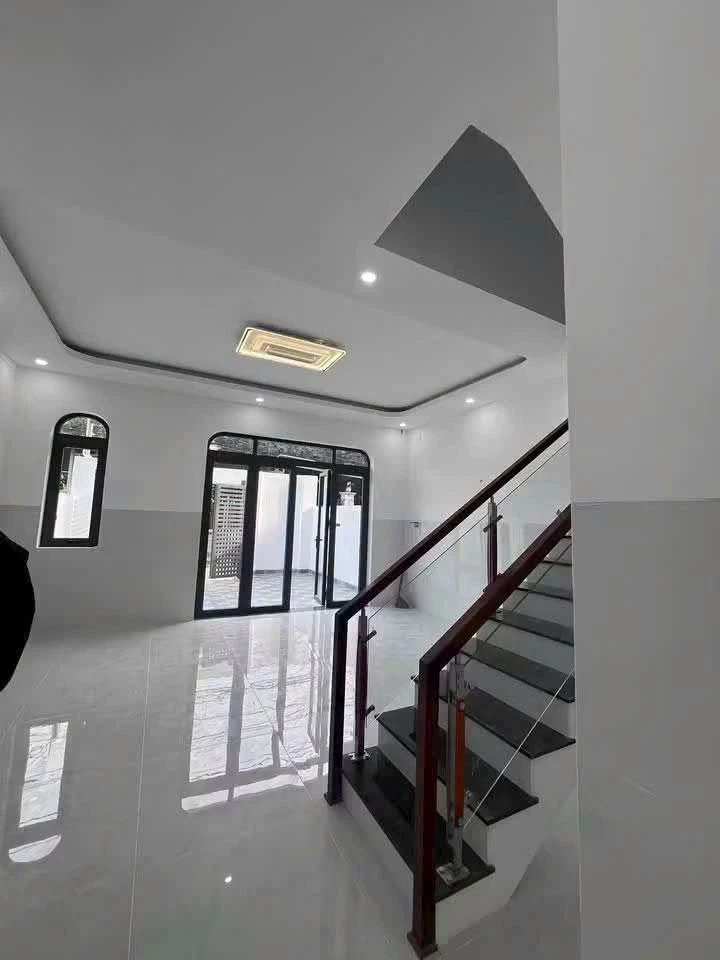 Nhà bán 1 trệt 1 lầu 3PN 65m² Bến Cát Bình Dương, 2 tỷ 5 - Ảnh thu nhỏ 4