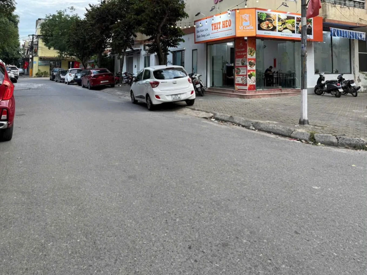 Bán nhà 2 mặt tiền 68m2 Nguyễn Thái Học Thành Vinh - Ảnh thu nhỏ 2
