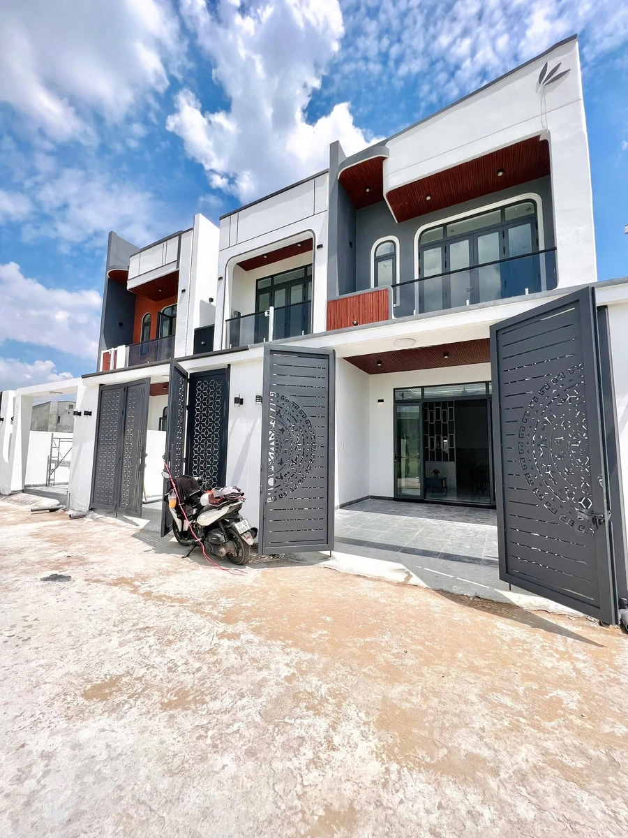 Bán nhà lầu 5x19m sổ riêng Bửu Long chỉ 700 triệu - Ảnh thu nhỏ 2