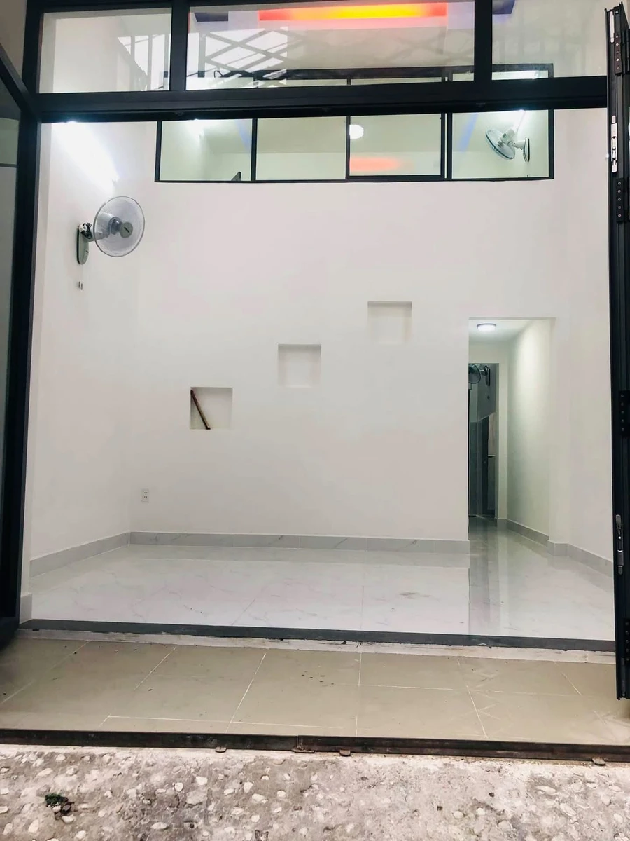 Bán nhà hẻm thông 52m2 trệt lửng 2 phòng ngủ gần Cityland Nguyễn Văn Lượng, Gò Vấp - Ảnh 1