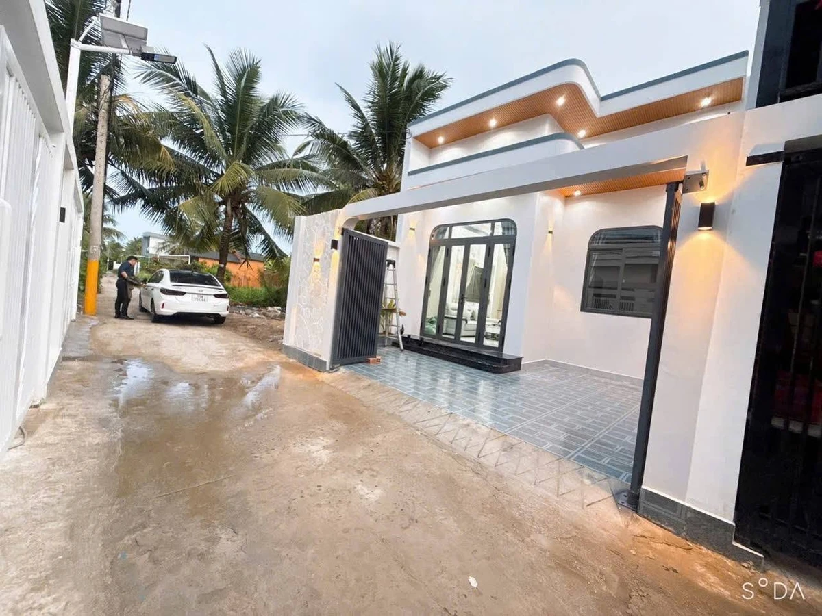 Bán nhà mới 90m² 2 phòng ngủ Tân Thành Bến Tre 1 tỷ 190 triệu - Ảnh thu nhỏ 2