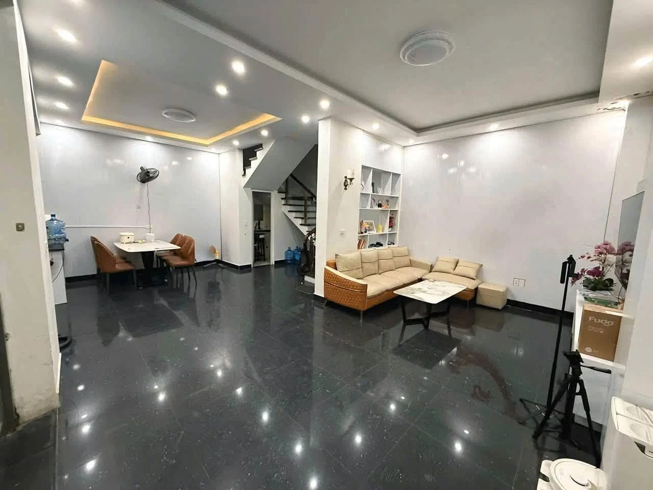 Bán nhà 5 tầng Lê Quang Đạo, 56m², 5PN, 4,2 tỷ - Ảnh 1