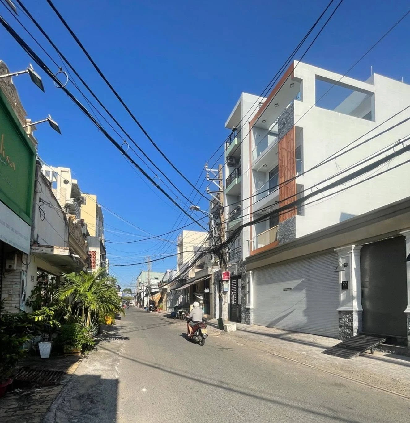 Bán nhà hẻm xe hơi Kinh Dương Vương, Bình Tân, 4.6x9.5m, giá 3.85 tỷ - Ảnh 1