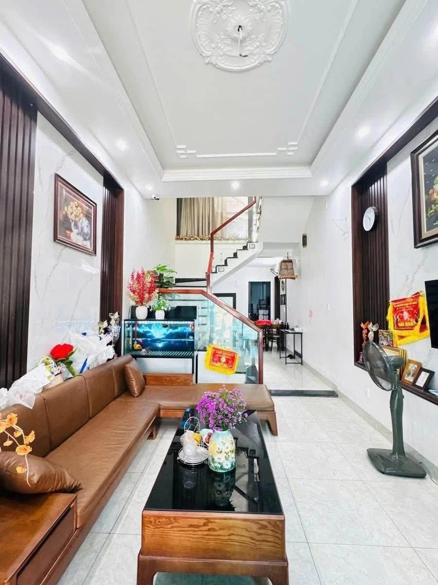 Bán nhà 3 tầng 4 phòng ngủ 58m2 Hải Dương - Ảnh 1