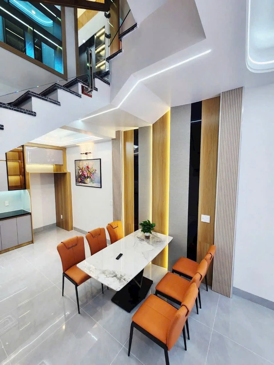 Bán nhà phố 3PN full nội thất 160m2 Tuệ Tĩnh trên 3 tỷ - Ảnh thu nhỏ 3