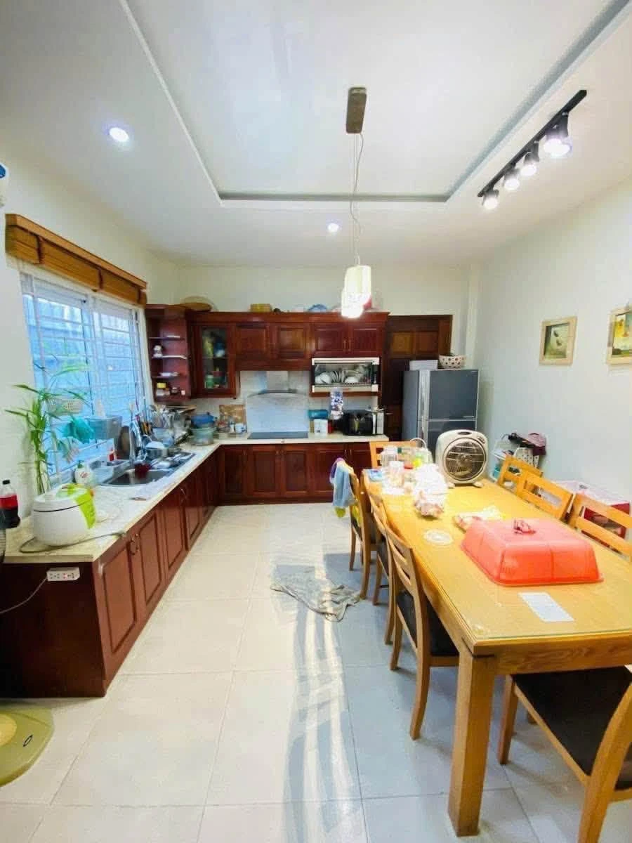 Bán nhà phố 50m² 5 tầng Trần Quốc Hoàn Cầu Giấy 15.9 tỷ - Ảnh thu nhỏ 4