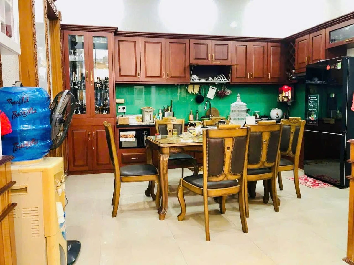 Bán biệt thự 3 tầng 220m2 mặt tiền Phan Văn Trường Huế - Ảnh thu nhỏ 3