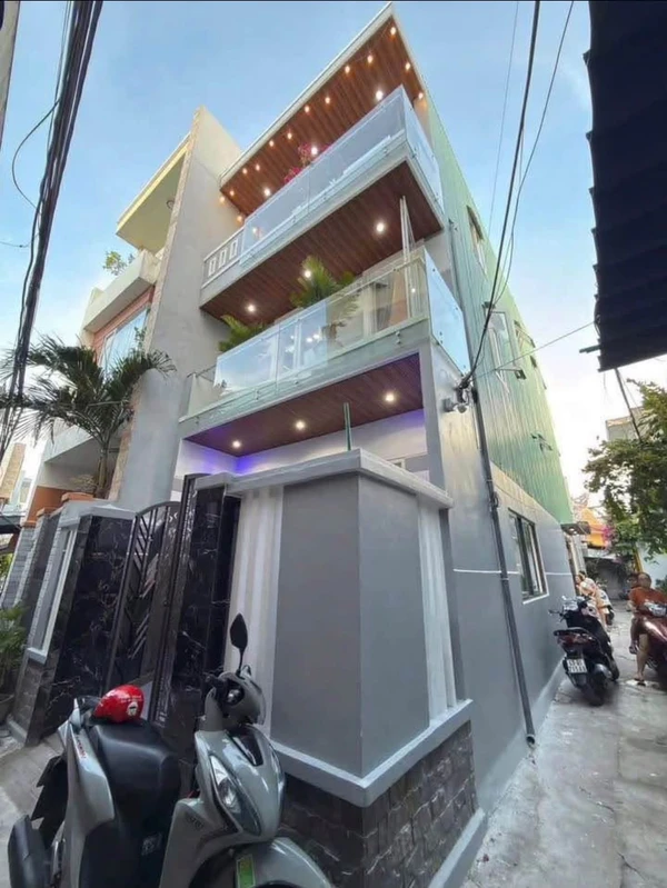 Bán nhà 3 tầng 69m² Cù Chính Lan Đà Nẵng 6 tỷ