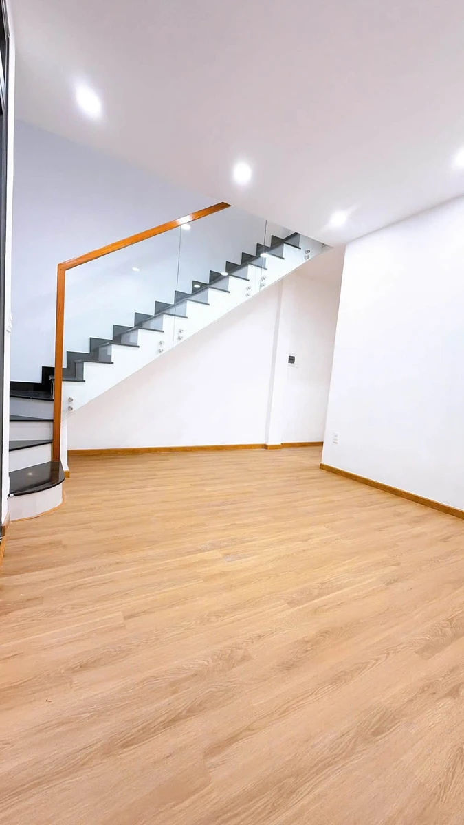 Bán nhà 3PN 66m2 Khánh Hội Quận 4 - Ảnh thu nhỏ 2