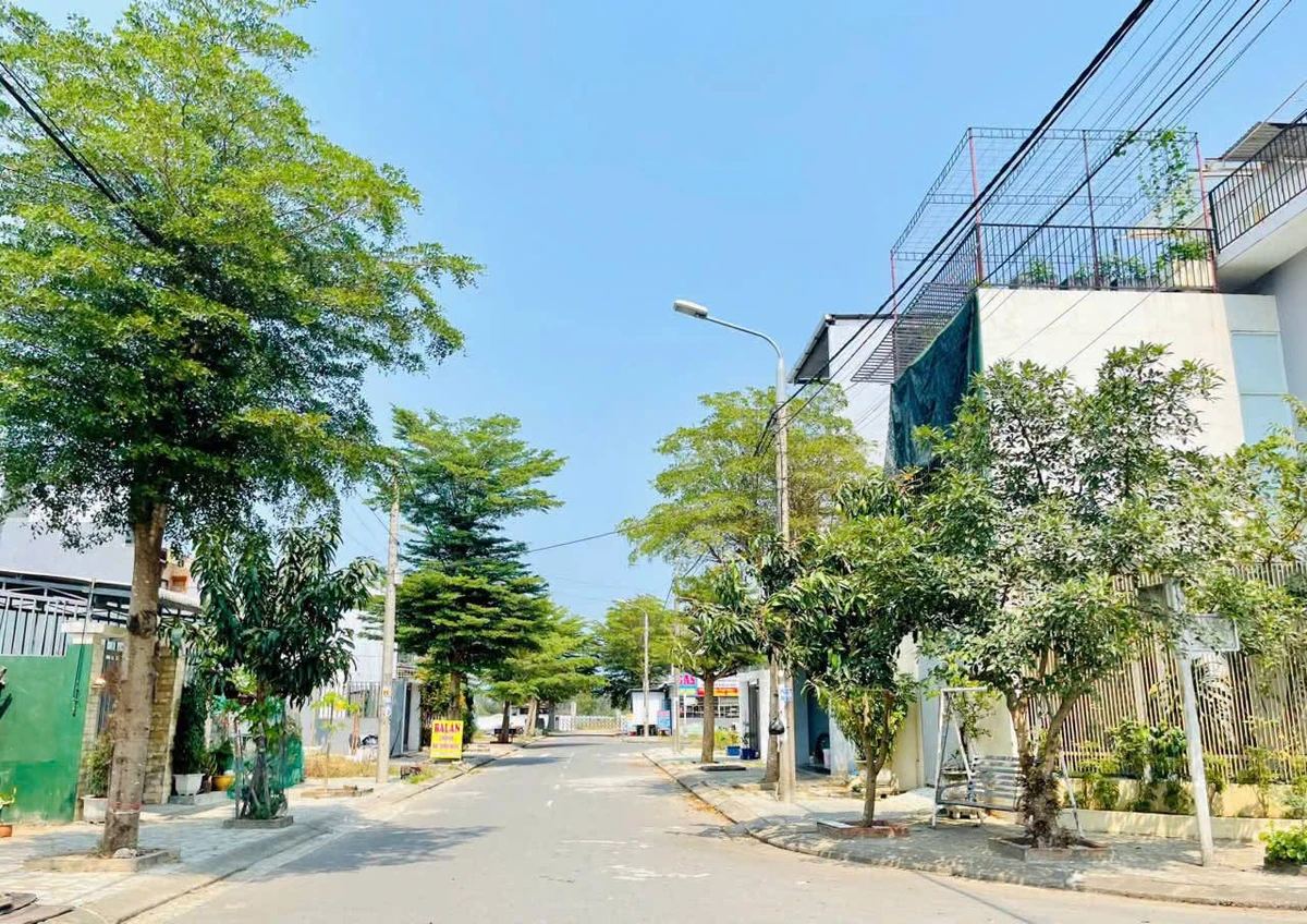 Bán lô đất 4,5x18m giá 2 tỷ sát chợ Điện Ngọc, An Phú Quý - Ảnh 1