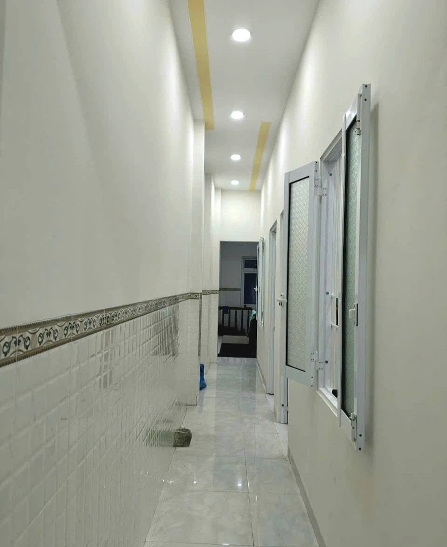 Bán nhà mới 2 tầng 52,4m² hẻm đường Lê Hồng Phong, gần CoopMart, Nha Trang - Ảnh thu nhỏ 5