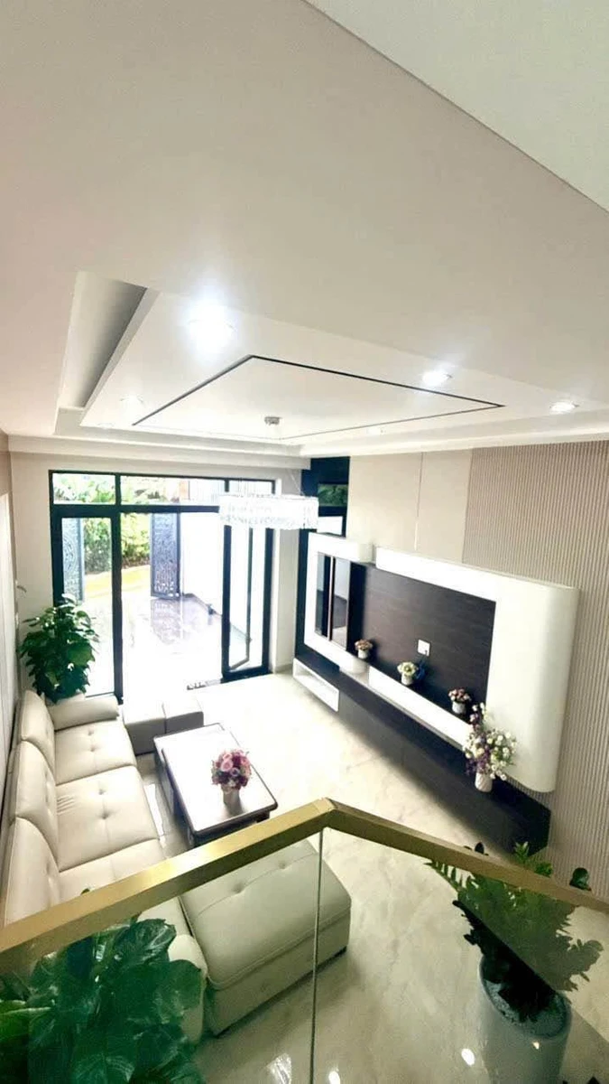 Bán nhà hẻm Lê Duẩn Pleiku, 111m² 3PN 2WC - Ảnh thu nhỏ 3