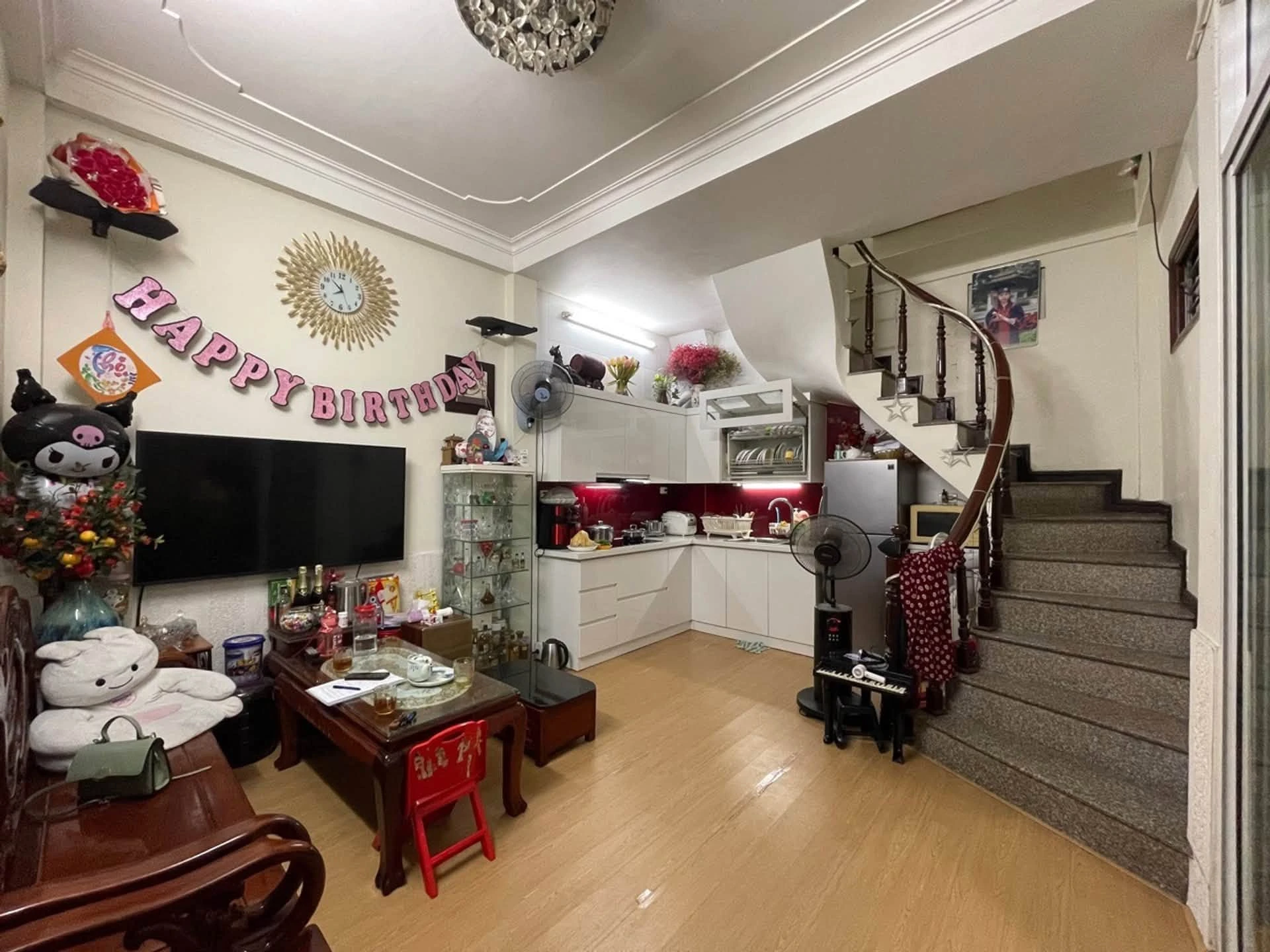 Bán nhà kiên cố 4 tầng 25m x 4m Minh Khai, 5,3 tỷ - Ảnh 1
