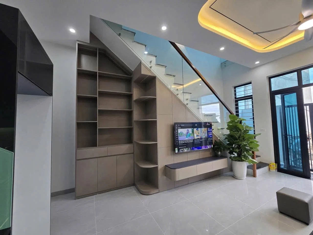 Bán nhà 2 tầng mới 55,9m2 khối Xuân Hương, Vinh Phú, Nghệ An giá 2,75 tỷ - Ảnh 1