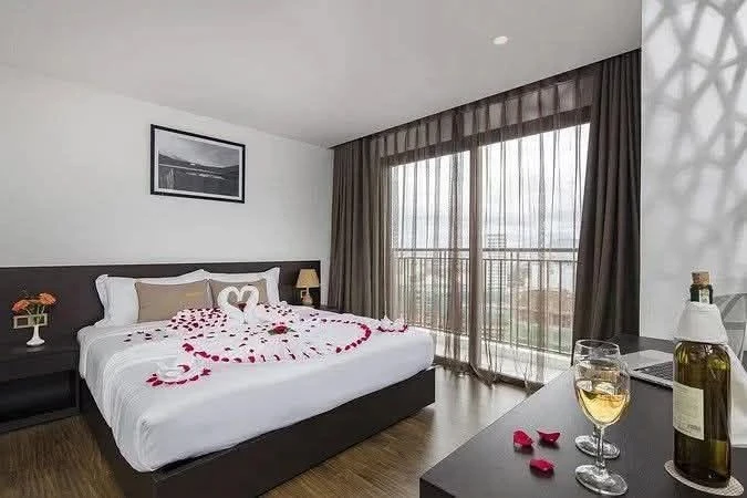 Bán khách sạn 20 tầng 73 phòng, 220m² Nha Trang - Ảnh 1